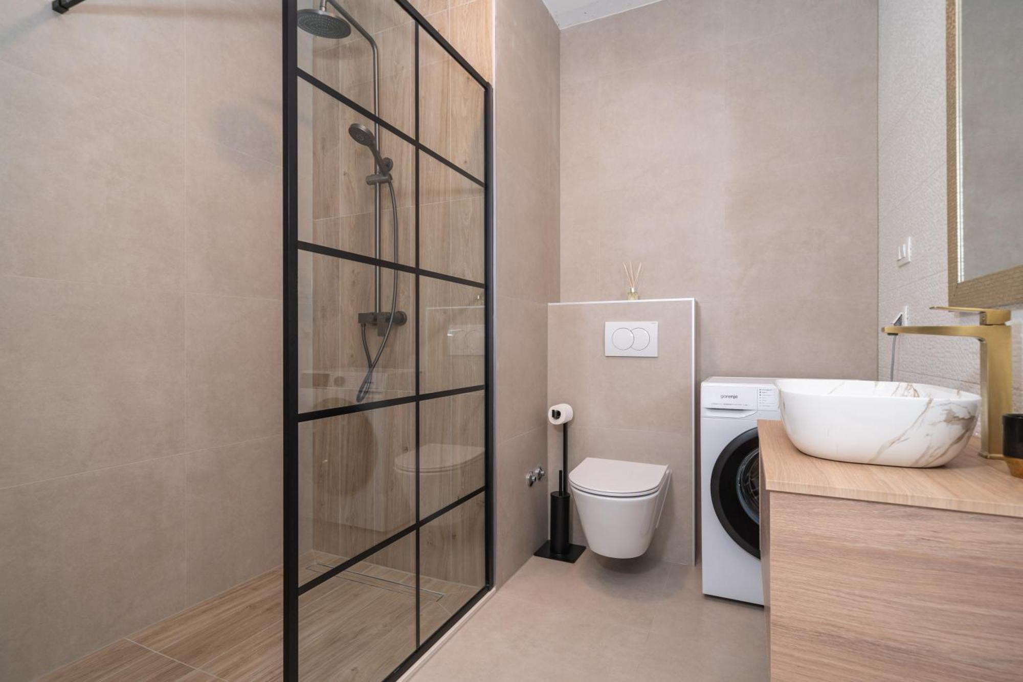 Olive Family House Apartment Млини Екстериор снимка